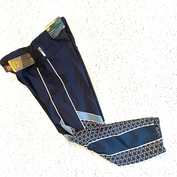 RBX Pants - RBX Capri Athletic Leggings Sz. L